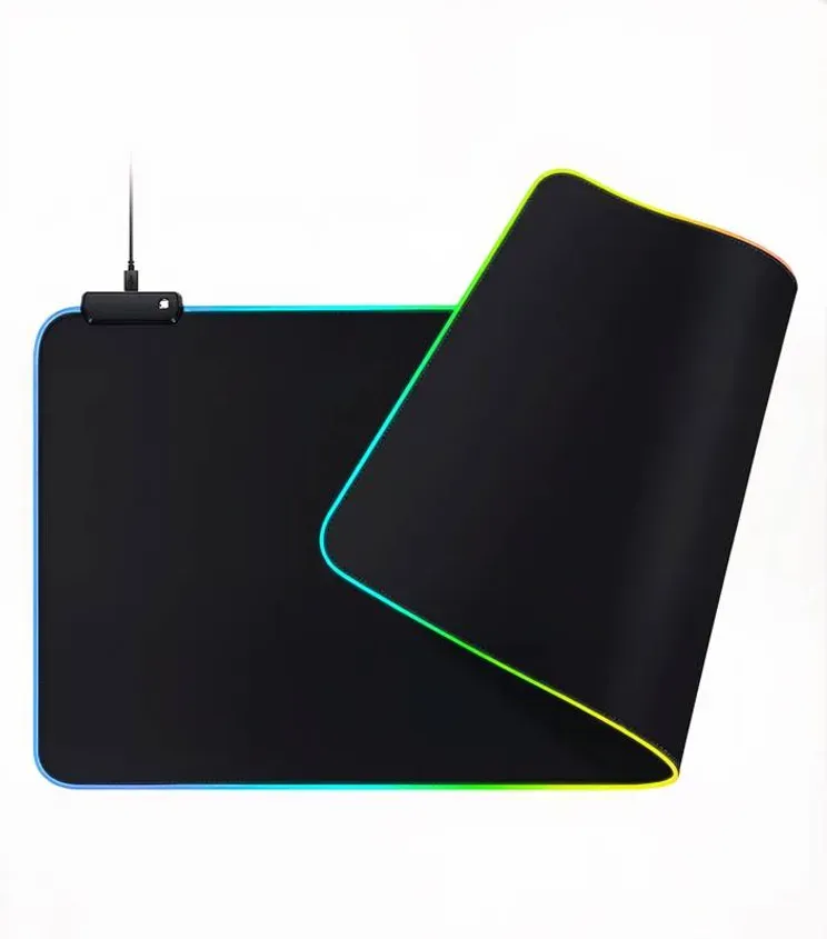 Mouse Pad Gamer Raptor Ultra Glide Rgb Antideslizante Impermeable Xl (900x400x3mm)